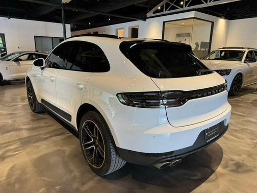 2021 Porsche Macan S