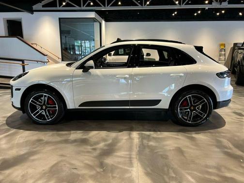 2021 Porsche Macan S