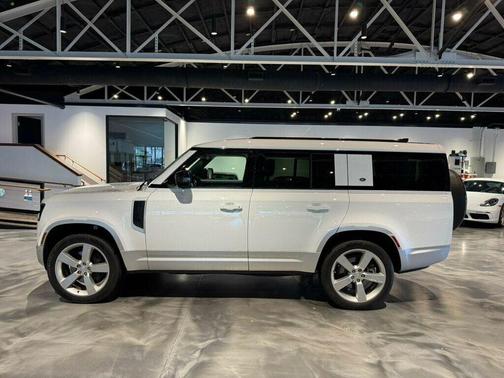 2023 Land Rover Defender 130 First Edition