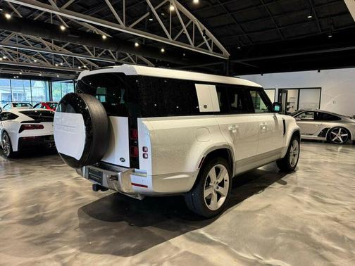 2023 Land Rover Defender 130 First Edition