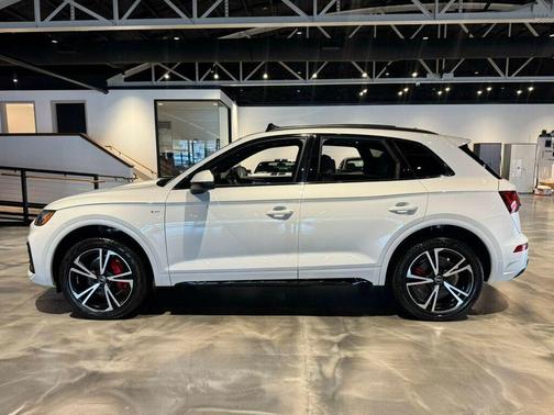 2025 Audi Q5 45 S line Premium Plus