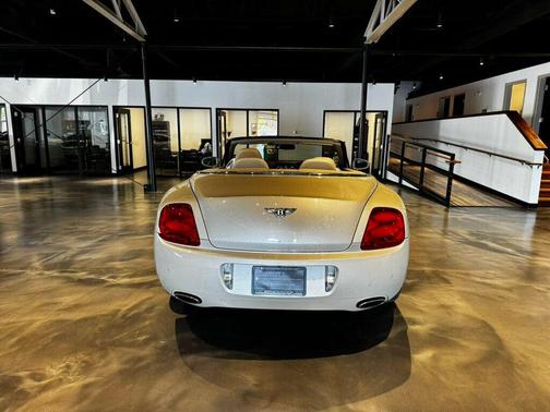 Standard Paint 2008 Bentley Continental GT Base