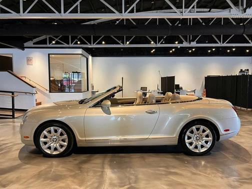 Standard Paint 2008 Bentley Continental GT Base