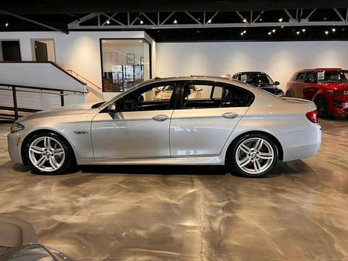 2014 BMW 550 V8/ExecutivePkg/LuxurySeatPkg/M SportPkg/DriveAssistPlusPkg/NAV