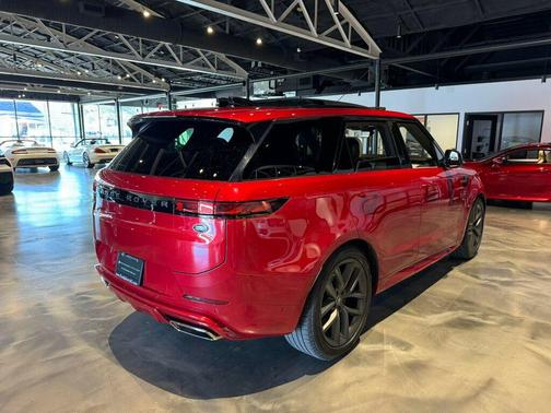 2023 Land Rover Range Rover Sport SE