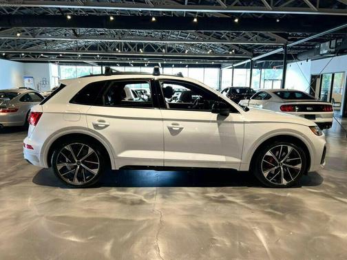 2023 Audi SQ5 3.0T Premium Plus