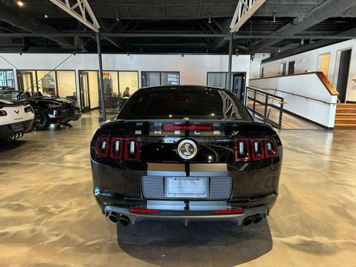 2013 Ford Shelby GT500 Base