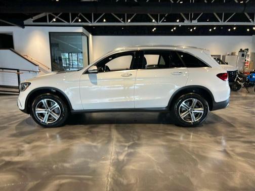 2022 Mercedes-Benz GLC 300 4MATIC