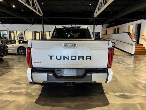 2024 Toyota Tundra Hybrid Limited