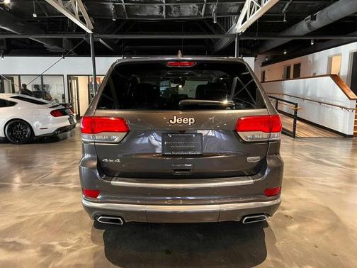 2021 Jeep Grand Cherokee Summit