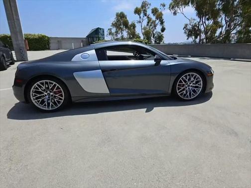 2017 Audi R8 5.2 V10