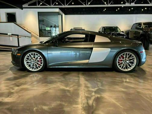 2017 Audi R8 5.2 V10