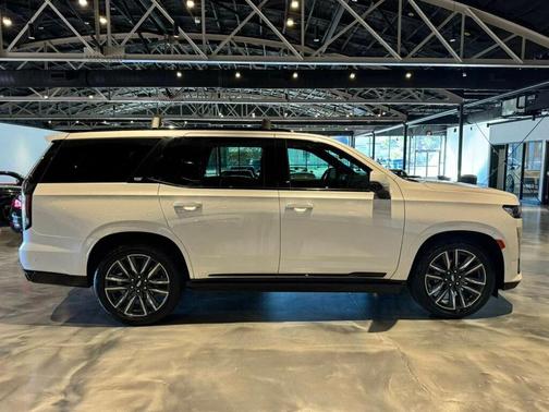 2021 Cadillac Escalade Sport Platinum