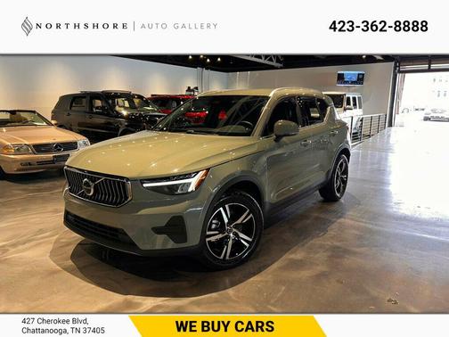 2024 Volvo XC40 B5 Core Bright Theme