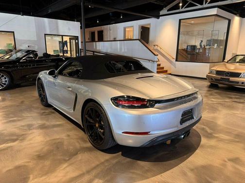 2017 Porsche 718 Boxster S