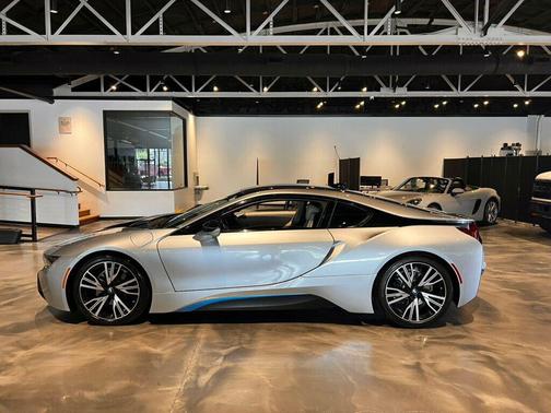 Ionic Silver Metallic w/BMW i Frozen Blue Accent 2014 BMW i8 PureImpulseRoad/HarmonKardonSound/NAV/HeadUpDisplay/HtdSeats