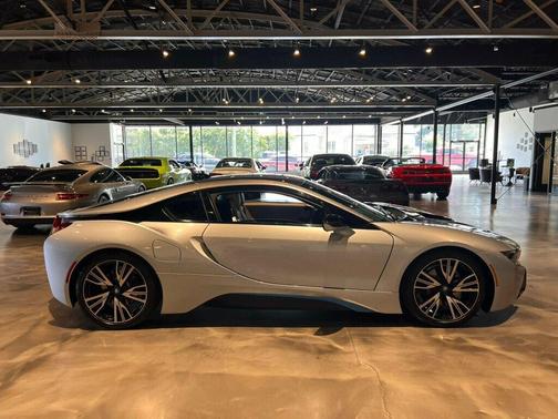 Ionic Silver Metallic w/BMW i Frozen Blue Accent 2014 BMW i8 PureImpulseRoad/HarmonKardonSound/NAV/HeadUpDisplay/HtdSeats