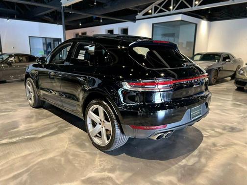 2020 Porsche Macan S
