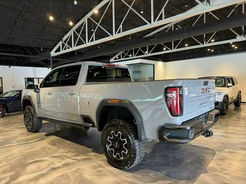 2024 GMC Sierra 2500 AT4