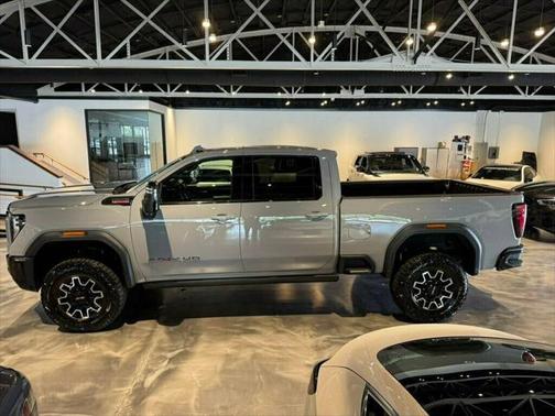 2024 GMC Sierra 2500 AT4