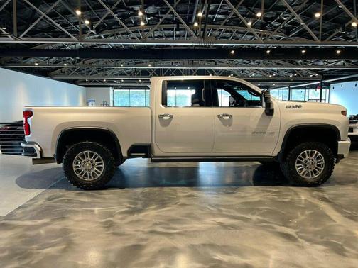 2023 Chevrolet Silverado 2500 High Country