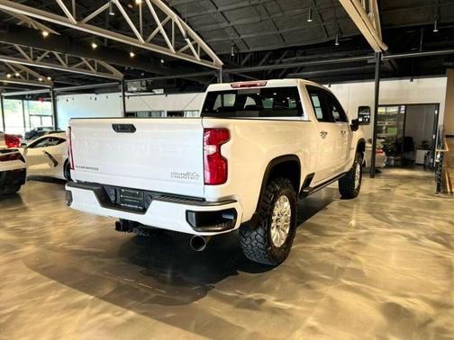 2023 Chevrolet Silverado 2500 High Country