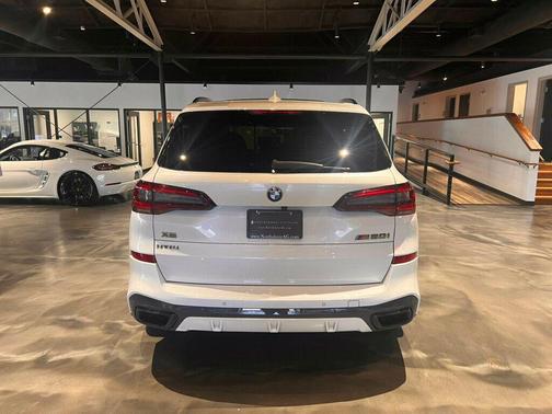 2023 BMW X5 M50i