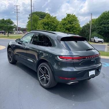 2021 Porsche Macan Base