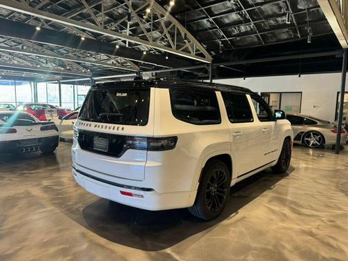 2022 Jeep Grand Wagoneer Series II Obsidian 4x4
