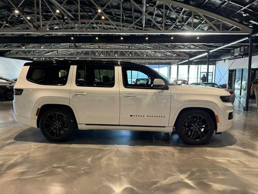 2022 Jeep Grand Wagoneer Series II Obsidian 4x4