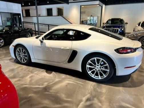 2018 Porsche 718 Cayman T
