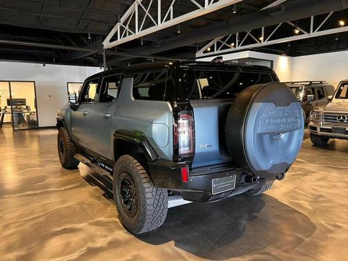 2024 GMC HUMMER EV SUV 3X