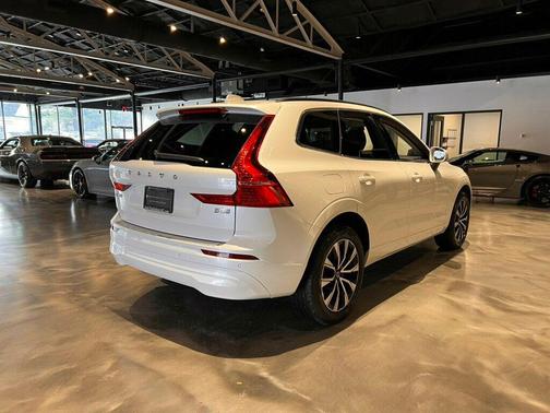 2023 Volvo XC60 B5 Core