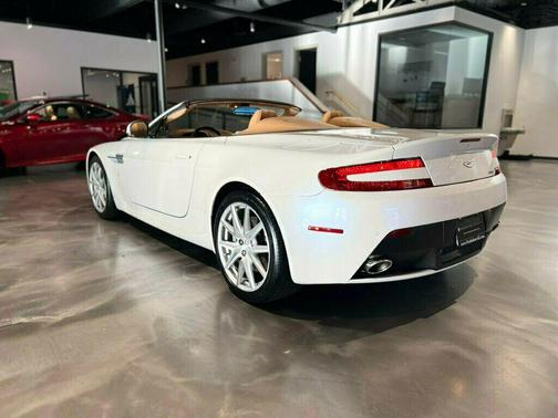 2013 Aston Martin V8 Vantage Base