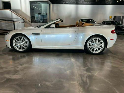 2013 Aston Martin V8 Vantage Base