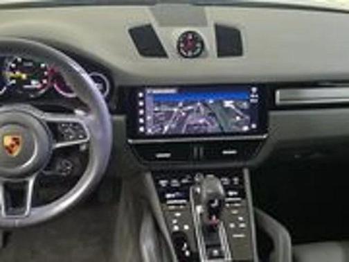 2022 Porsche Cayenne Cayenne E-Hybrid Platinum Edition