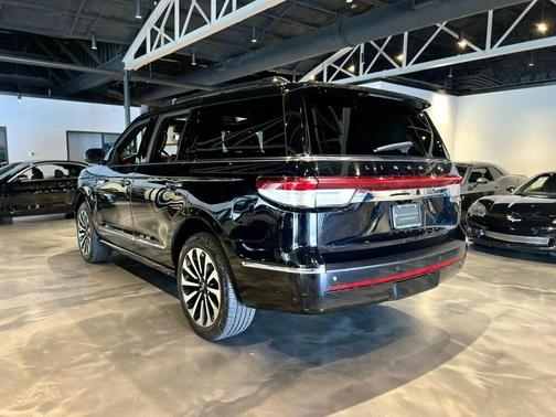 2024 Lincoln Navigator Reserve