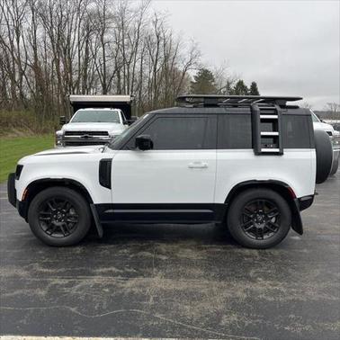 2023 Land Rover Defender 90 X-Dynamic SE