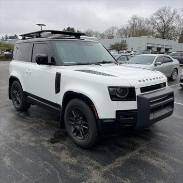 2023 Land Rover Defender 90 X-Dynamic SE