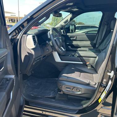 2025 Toyota Sequoia Platinum