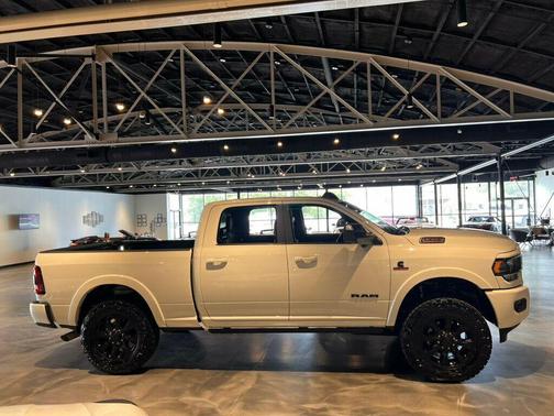 Pearl White 2022 RAM 3500 Limited Crew Cab 4x4 6'4' Box