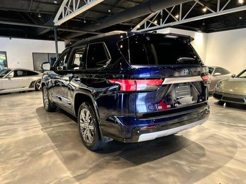 2023 Toyota Sequoia Capstone