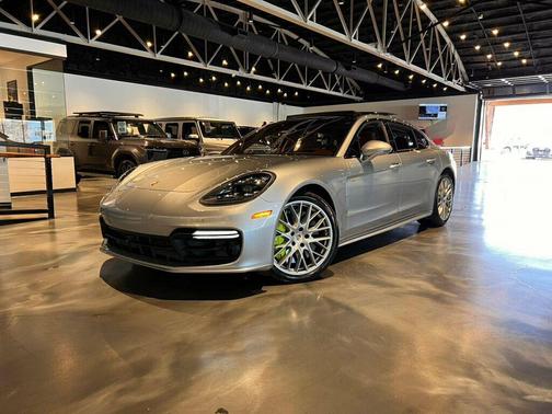 2019 Porsche Panamera Turbo S Executive