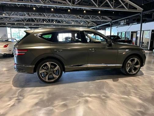Storr Green Matte 2025 Genesis GV80 2.5T