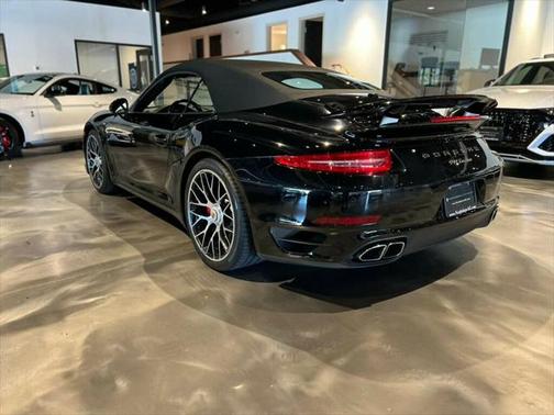 2016 Porsche 911 Turbo