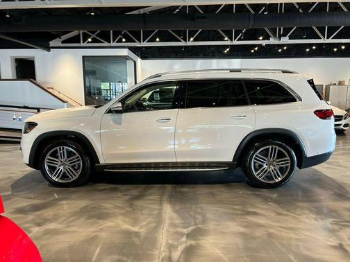 2021 Mercedes-Benz GLS 450 4MATIC