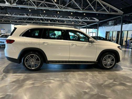 2021 Mercedes-Benz GLS 450 4MATIC