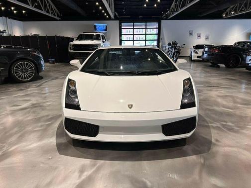 Bianco Monocerus 2008 Lamborghini Gallardo Coupe/InteriorCarbonPkg/IntLeather/BrandingPkg/PowerHeatedSeats