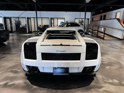 Bianco Monocerus 2008 Lamborghini Gallardo Coupe/InteriorCarbonPkg/IntLeather/BrandingPkg/PowerHeatedSeats