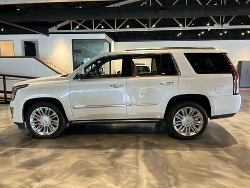 2020 Cadillac Escalade Platinum